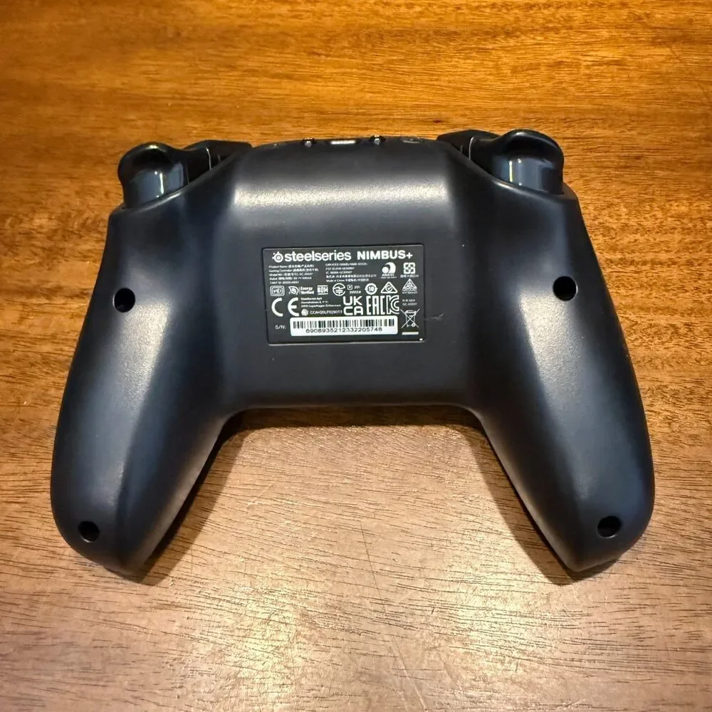 SteelSeries Nimbus+ Wireless Gaming Controller Black Apple Arcade iOS GC-00007